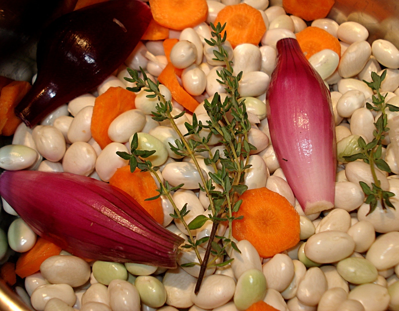 http://recettessimples.fr/images/Haricots_grains_echalotes_t.800.jpg