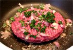 Steak hach  Echalote