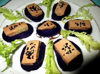 Canapés de Vitelotte au Foie gras -- 31/12/16