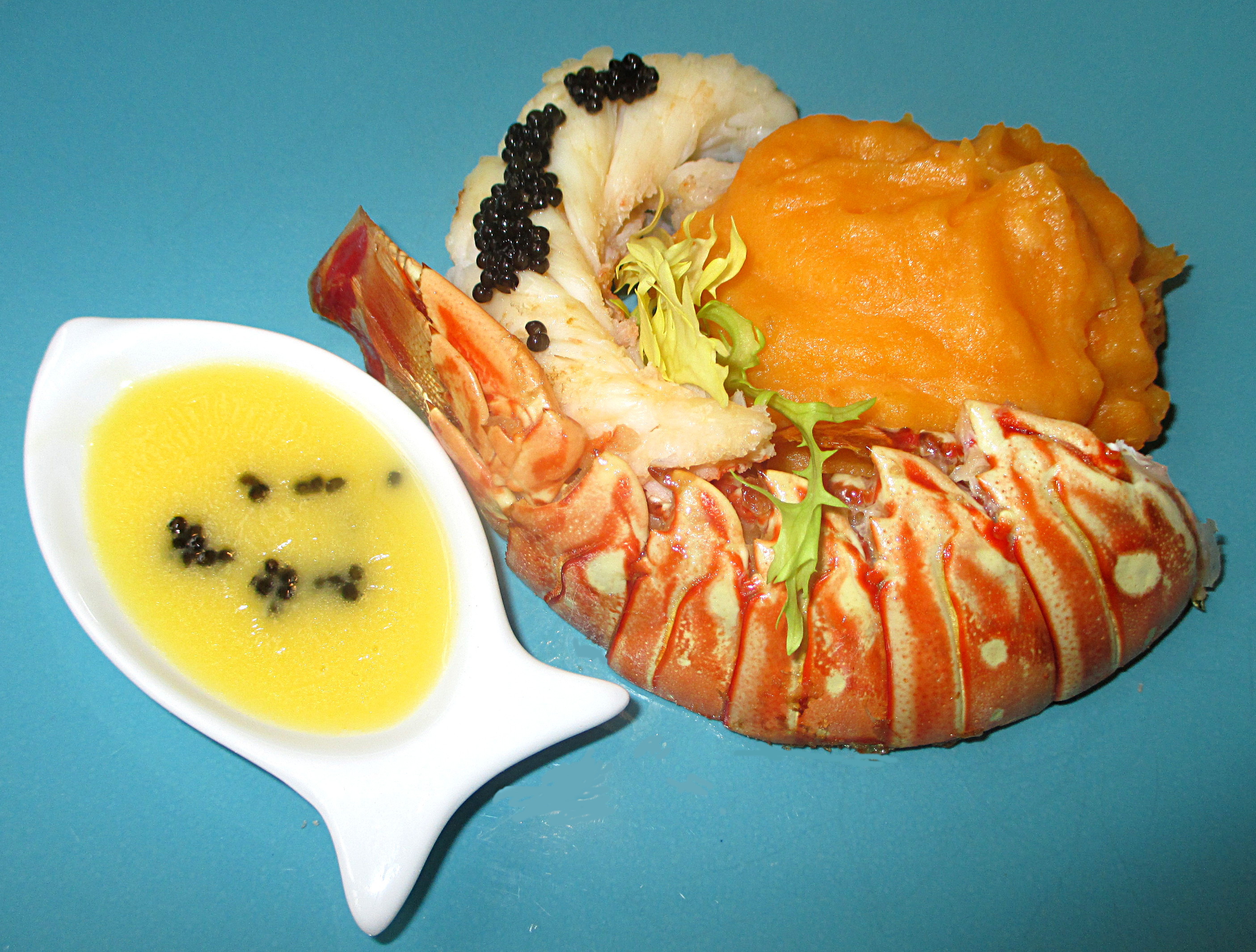 Queue De Langouste Patate Douce Et Caviar