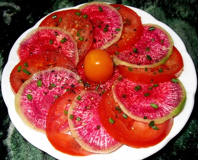 Salade de Tomate et Radis Pamplemousse